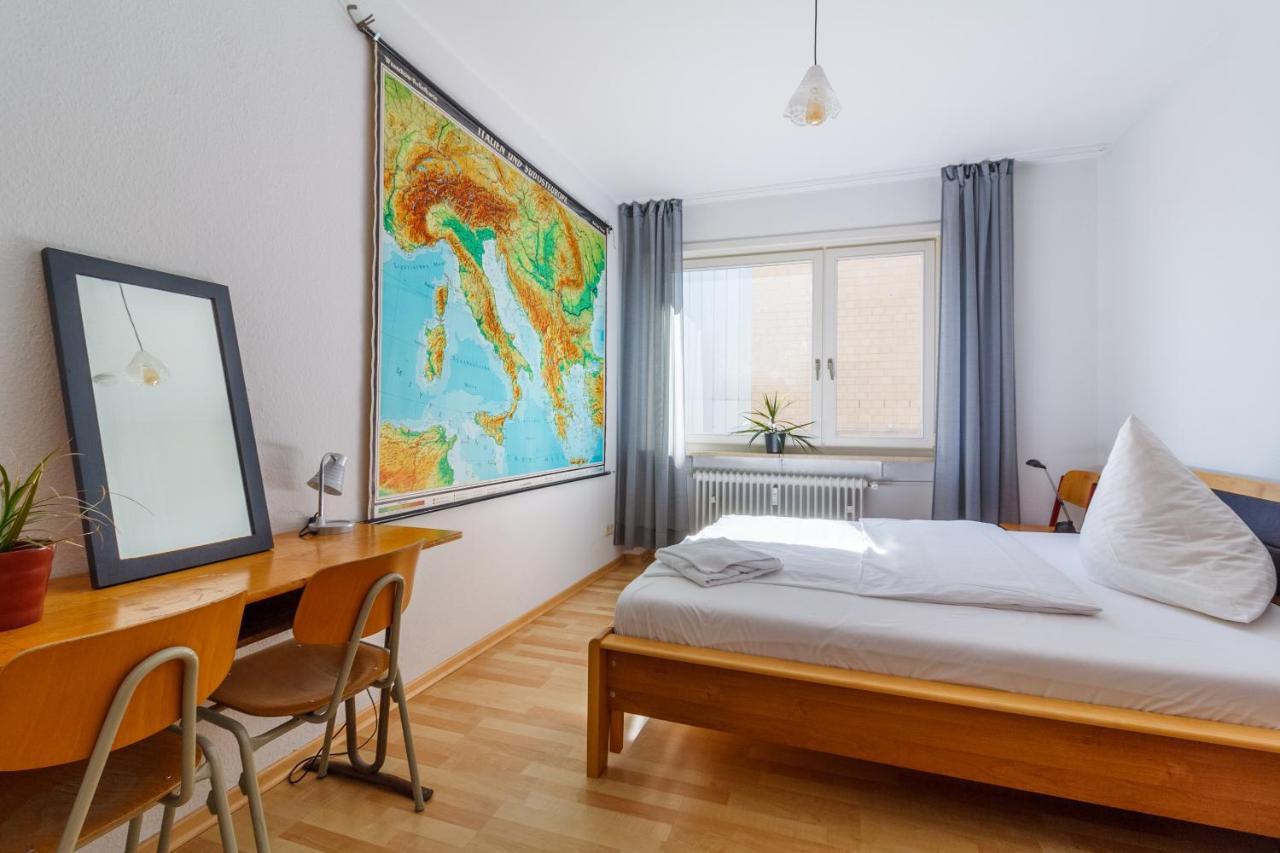 #centralstation #130qm Hauptbahnhof #netflix Apartment Karlsruhe